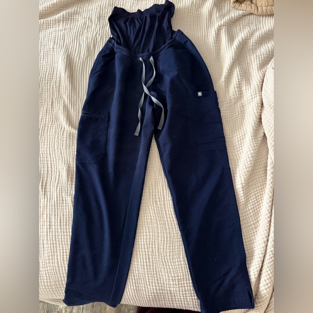 Figs Maternity Scrub Pants